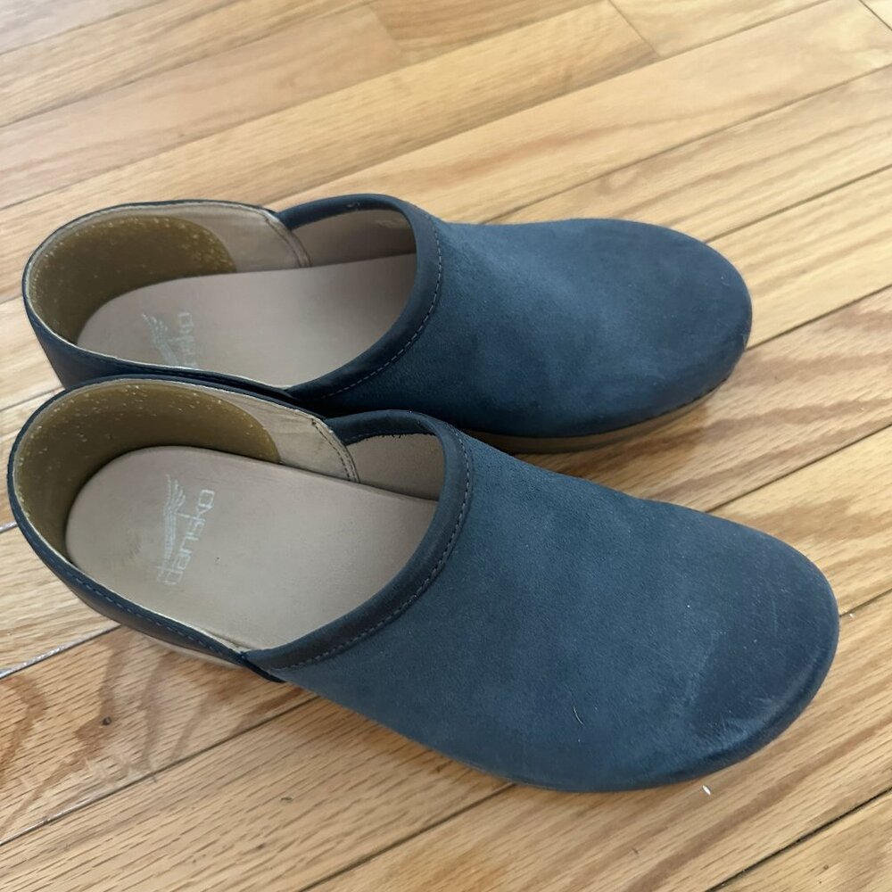 Rarely worn Dansko Brenna Navy Slip On Clogs EU 38